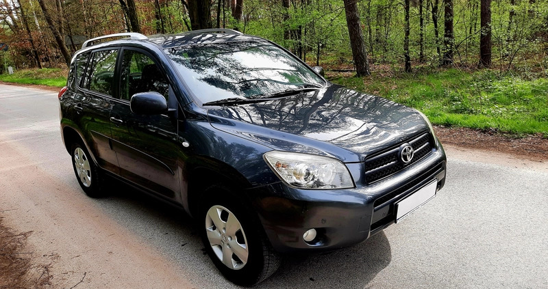 Toyota RAV4 cena 35800 przebieg: 164000, rok produkcji 2008 z Osieczna małe 277